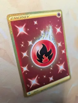 Fire Energy 284/264 Pokemon Card Gold Secret Rare Holo SWSH Fusion Strike NM 🔥 - Image 3