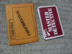 Clue Master Detective 1988 Replacement Parts: 30 game cards & secret envelope - Image 2