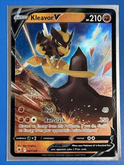Pokemon TCG SWSH10 Astral Radiance 087/189 Kleavor V NM + Card Saver - Image 1