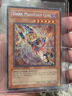 Dark Magician Girl CT2-EN004 Secret Rare MP Limited Edition Yugioh Tin Card - Image 1