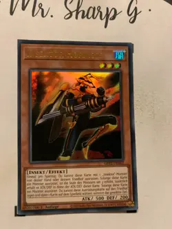 INSEKTOR HORNISSE - 1. AUFLAGE GFP2-DE062 DEUTSCH Yu-Gi-Oh! CARD ULTRA RARE - Image 4