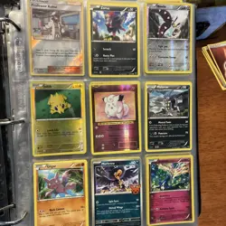 Pokemon Lot Of Cards, 207 Total Cards, Mixed Lot - Image 3