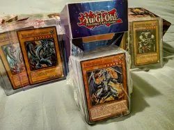 Yu-Gi-Oh! TCG Massive Vintage Card Lot – 659 Cards - Image 1