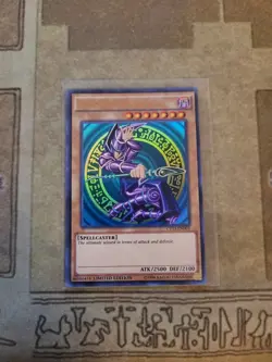 YUGIOH DARK MAGICIAN CT13-EN003 ULTRA LIMITED ED NM - Image 1