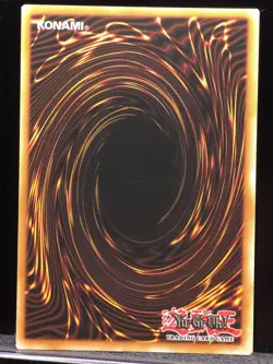 Yu-Gi-Oh! Dark Magician TCG Ultra Rare 1st Edition YGLD-ENB02 - Image 2
