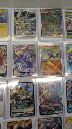 Lot of 68 Pokemon Cards Halos Rares Japanese And English - Image 4