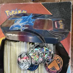 Pokemon TCG Pikachu Mixed Card Lot in Tin with Coins Standard Card Stock - Image 3