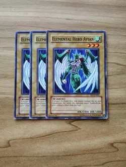 Yu-Gi-Oh! - Elemental Hero Avian 3X - Full Playset - Image 1