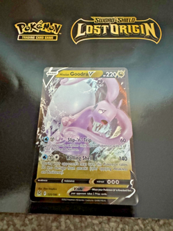 Hisuian Goodra V Half-Art Ultra Rare - POKEMON CARD - LOST ORIGIN - 135/196 NM - Image 1