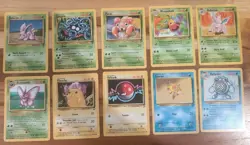 Pokemon TCG - Base Set 2 Lot (10 Cards) WOTC 1999 - Pikachu, Venomoth, Poliwhirl - Image 1