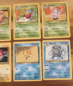 Pokemon TCG - Base Set 2 Lot (10 Cards) WOTC 1999 - Pikachu, Venomoth, Poliwhirl - Image 4