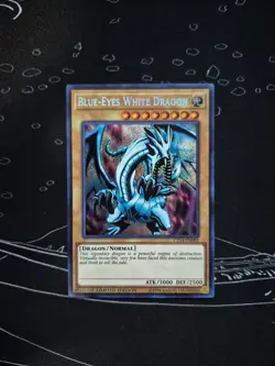 Yugioh! Blue-Eyes White Dragon CT14-EN002 Secret Rare - Image 1