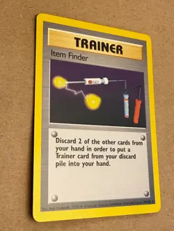 Item Finder 074/102 Base Set Unlimited Regular Pokemon Card NM - Image 2