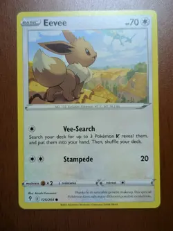 TCG Eevee #125/203 Regular, Pokemon Evolving Skies - Image 1