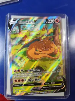 Charizard v SWSH260 Holo Promo Card Sword & Shield - Image 1