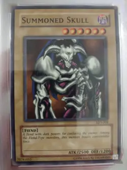 Yu-Gi-Oh 2002 Summoned Skull (Short Print) PSA Graded 6 SDY-004 - Image 2