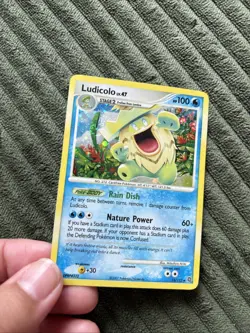 Pokemon TCG Ludicolo 13/132 Holo Card Rare Secret Wonders 2007 LP/NM Condition - Image 2