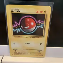 Voltorb 67/102 Common Base Set Unlimited Pokemon NM - Image 2