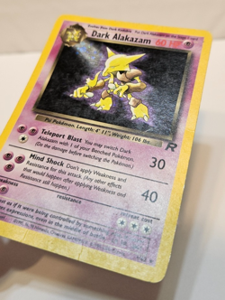 Dark Alakazam 1/82 Holo Rare Unlimited Team Rocket Pokemon 1744 - Image 2