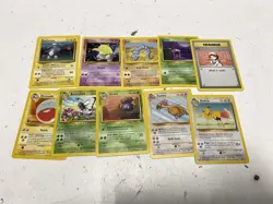 Mixed Vintage Pokemon First Generation Non Holo Trading Card Bundle (Set Of 30) - Image 2