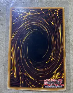 Red-Eyes Black Dragon SDJ-001 Joey Starter Deck Holo Rare Yu-Gi-Oh ( LP-VG) - Image 2