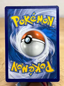Vivid Voltage Charizard 025/185 Rare Pokemon Reverse Holo NM/M - Image 2