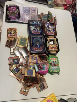 Yugioh Collectors Tin Yami Yugi Dark Magician 2002 And More - Image 2