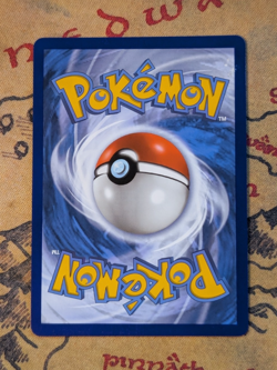 Umbreon VMAX 215/203 Evolving Skies Sword & Shield Pokemon Card See Description - Image 4