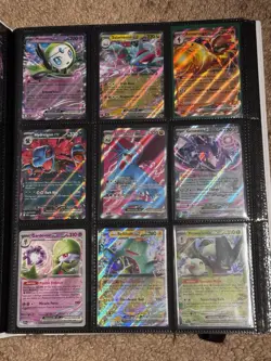 Pokemon TCG Bulk Lot 200 Cards C/U/R Mixed Sets & Black Bolt BINDER Inc. - Image 1