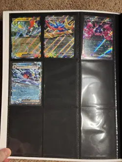 Pokemon TCG Bulk Lot 200 Cards C/U/R Mixed Sets & Black Bolt BINDER Inc. - Image 2