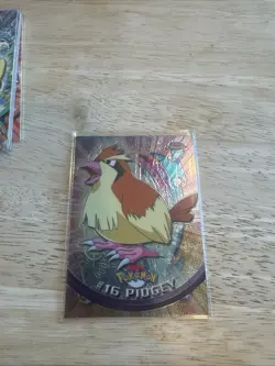 Pokemon TCG Topps Chrome Series 1 Holo Foil Card Pidgey #16 2000 TV Animation - Image 1