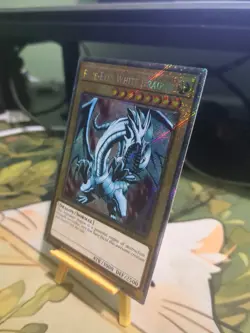 Blue-Eyes White Dragon Platinum Secret Rare Card Near Mint 2 Available Yu-Gi-Oh - Image 2