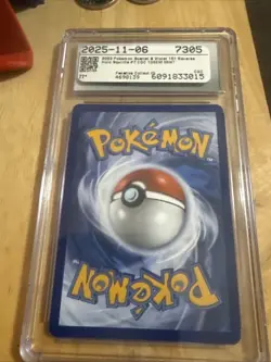 Pokemon TCG Squirtle 2023 Scarlet Violet 151 Reverse Holo 007/165 CGC 10 - Image 2