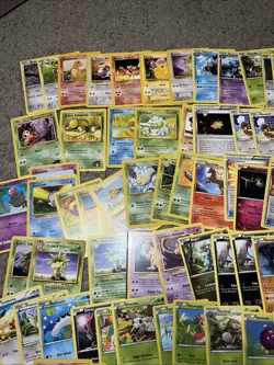 Vintage WOTC Pokemon Non Holo Lot Rare Base Fossil Jungle 100+ Card Lot - Image 3