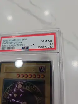 PSA 10 Yu-Gi-Oh! Dark Magician Stainless Steel 20th Anniversary Duelist Box 2018 - Image 3