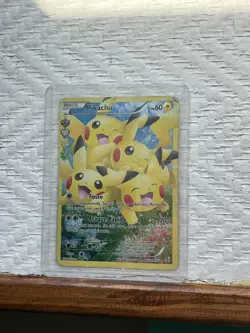 Pikachu RC29/RC32 Generations Radiant Collection Holo Portuguese Pokemon Damaged - Image 4