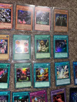 Vintage Yugioh Card LOT (42 cards) secret rare yu-gi-oh + McDonald’s pack - Image 3