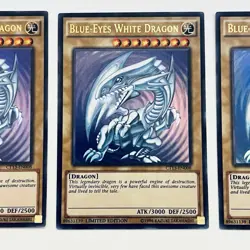 Lot of 3 Blue-Eyes White Dragon CT13-EN008 Ultra Rare Holographic Yugioh Card - Image 4