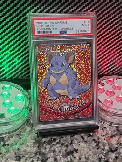 NidoQueen *SPARKLE* 2000 Pokemon Topps Chrome TV PSA 9 MINT #31 RARE POP 13 🔥 - Image 3