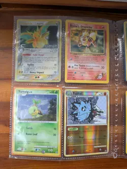Pokemon cards featuring Dragonite 3/113 Delta Species Reverse Holo - Image 4