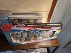 Pokemon - Prismatic Evolutions - Lucario EX and Tyranitar EX Premium Collection - Image 2