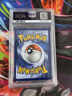 Pokemon Pikachu 005/025 Celebrations Full Art Holo Rare PSA 8 - Image 2