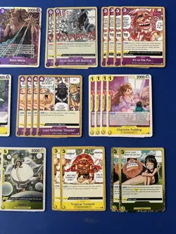 One Piece Card Game Purple Yellow Robin Deck - Image 4