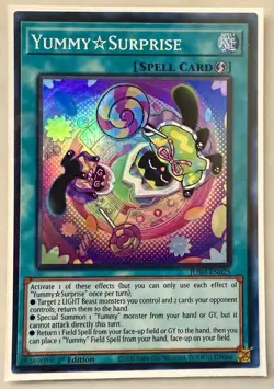 Yugioh! - Yummy Surprise - JUSH-EN025 - Super Rare - 1'st Ed. NM - Image 1