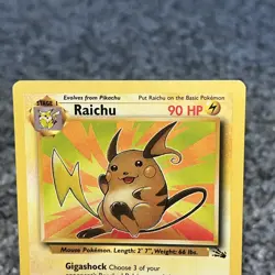 Raichu 29/62 Rare Fossil Set Non-Holo Pokemon Card NM/LP - Image 2