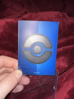 Pokemon Pikachu TCG Surfing v Celebrations Holo Ultra Rare Card 008/025 - Image 4