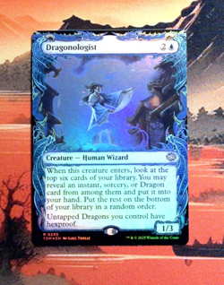 MTG Dragonologist (Showcase) Foil TDM 295 NM R - Image 1
