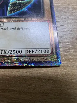 Dark Magician (9th Art) (Quarter Century Secret Rare) RA04-EN106 1st Edition - Image 4