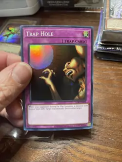 Trap Hole LOB-EN058 The Legend of Blue Eyes White Dragon Unlimited - Image 3