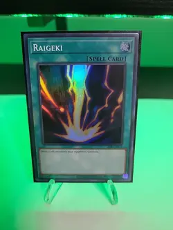 Raigeki LOB-EN053 The Legend of Blue Eyes White Dragon-25th Anniversar Unlimited - Image 1